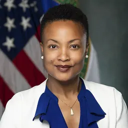Portrait of Shalanda Baker
