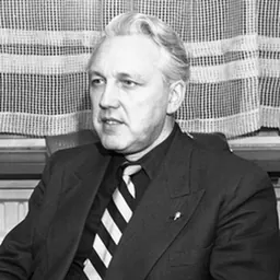 Portrait of Øivin Fjeldstad