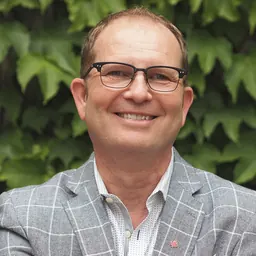 Portrait of Marc Saner