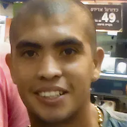 Portrait of Junior Viza