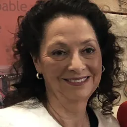 Portrait of Molly Kelly