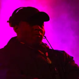 Portrait of DJ EZ