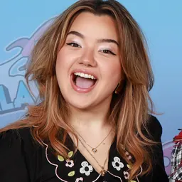 Portrait of Elizabeth Yu