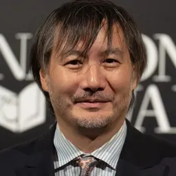 Portrait of Ken Chen
