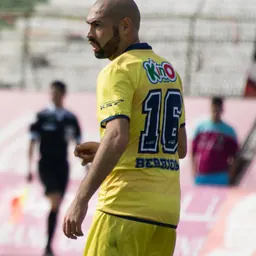 Portrait of Héctor Berríos