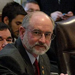 Portrait of Brian Munzlinger