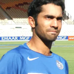 Portrait of Dinesh Karthik