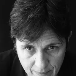 Portrait of Carol Ross Barney