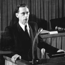 Portrait of Kurt Vieweg