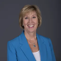 Portrait of Laurie Scott