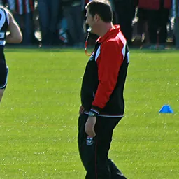 Portrait of Ross Lyon