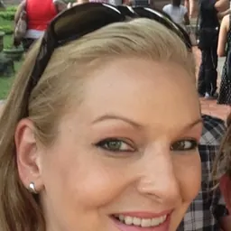 Portrait of Natasha Mazzone