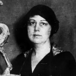Portrait of Bonnie MacLeary
