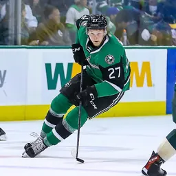 Portrait of Riley Tufte