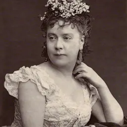 Portrait of Julia Matthews