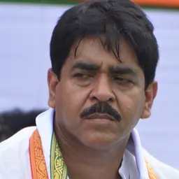 Portrait of Saokat Molla