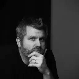 Portrait of Ian Kelly