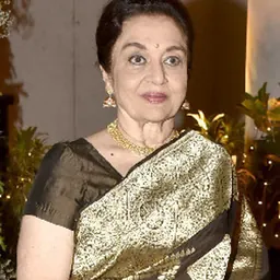 Portrait of Asha Parekh