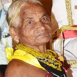Portrait of Tulsi Gowda