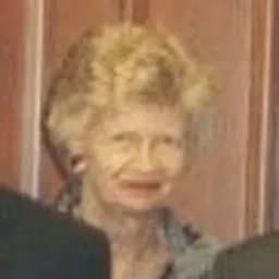 Portrait of Leanna Brown