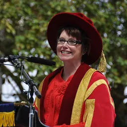 Portrait of Carole Taylor