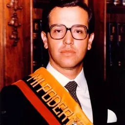 Portrait of Osvaldo Hurtado