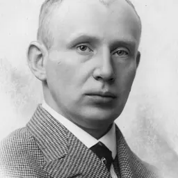 Portrait of Einar Li
