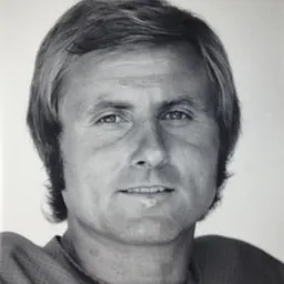 Portrait of Toni Linhart