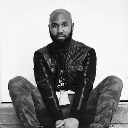 Portrait of Claude Kelly