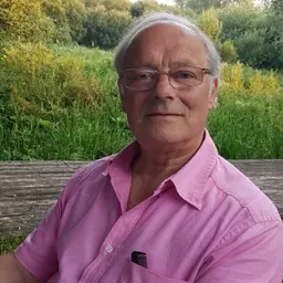 Portrait of Chris de Souza