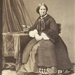 Portrait of Deborah Bowring