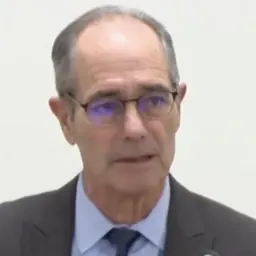 Portrait of Tim Mahoney