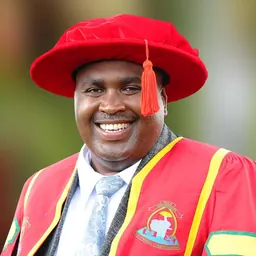 Portrait of Simon Gicharu