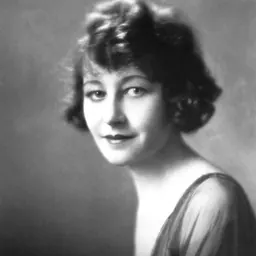 Portrait of Ivy Sawyer