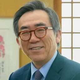 Portrait of Cho Tae-yul