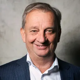 Portrait of Harry Harkimo