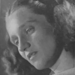 Portrait of Corrie Hartong