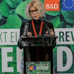 Portrait of Carmen Avram