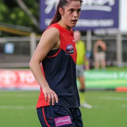 Portrait of Lauren Pearce