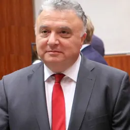 Portrait of Jeremy Issacharoff