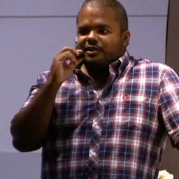 Portrait of Roger Mooking