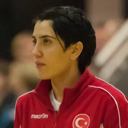 Portrait of Yeliz Özel