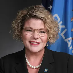 Portrait of Denise Brewer