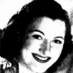 Portrait of Evie Hayes