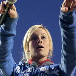 Portrait of Kellie Pickler