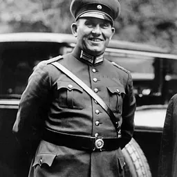 Portrait of Walter Gempp