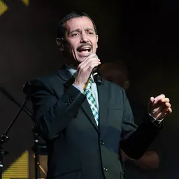 Portrait of Eddie Santiago