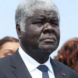 Portrait of Robert Beugré Mambé