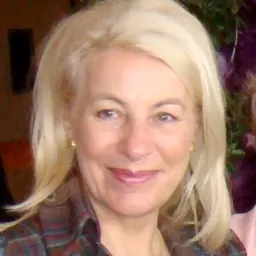 Portrait of Nicole Ameline