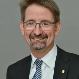 Portrait of Matthias Schwab